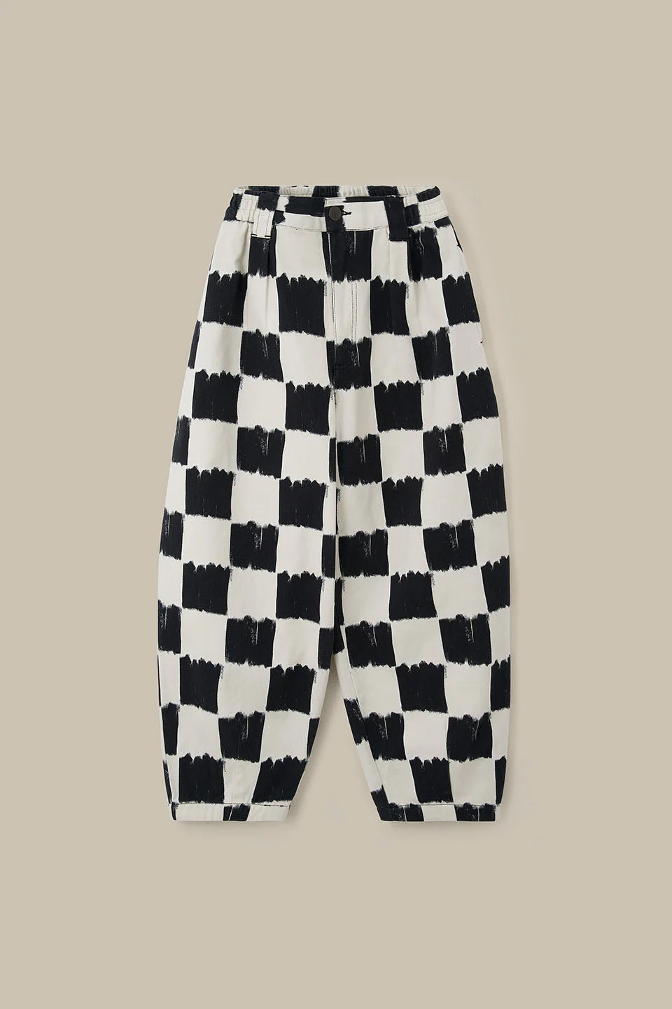 Ashby -  Cotton Barrel Leg Trousers in Black and Ecru Blurred Checkerboard - Image 3