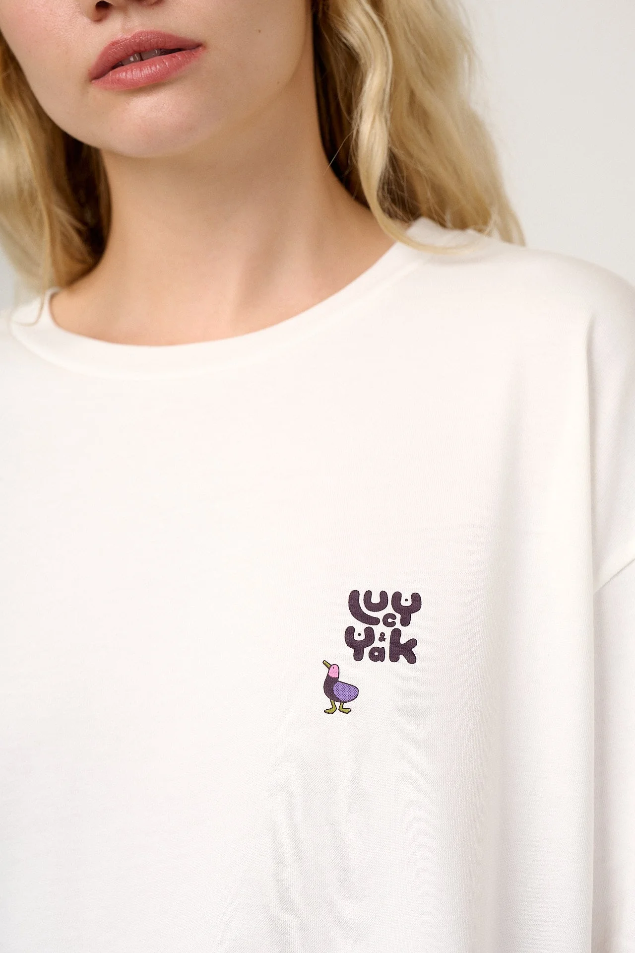 Benny - Oversized Heavyweight Cotton T-Shirt in Musical Cat - Image 4