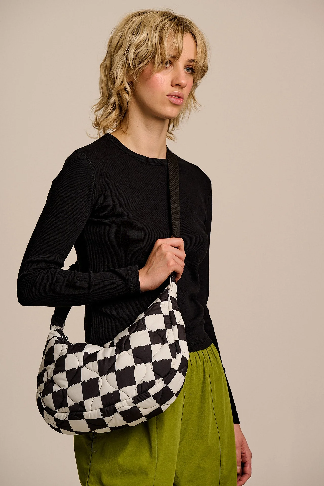Bryony - Crossbody Bag in Black and Ecru Blurred Checkerboard - Image 4