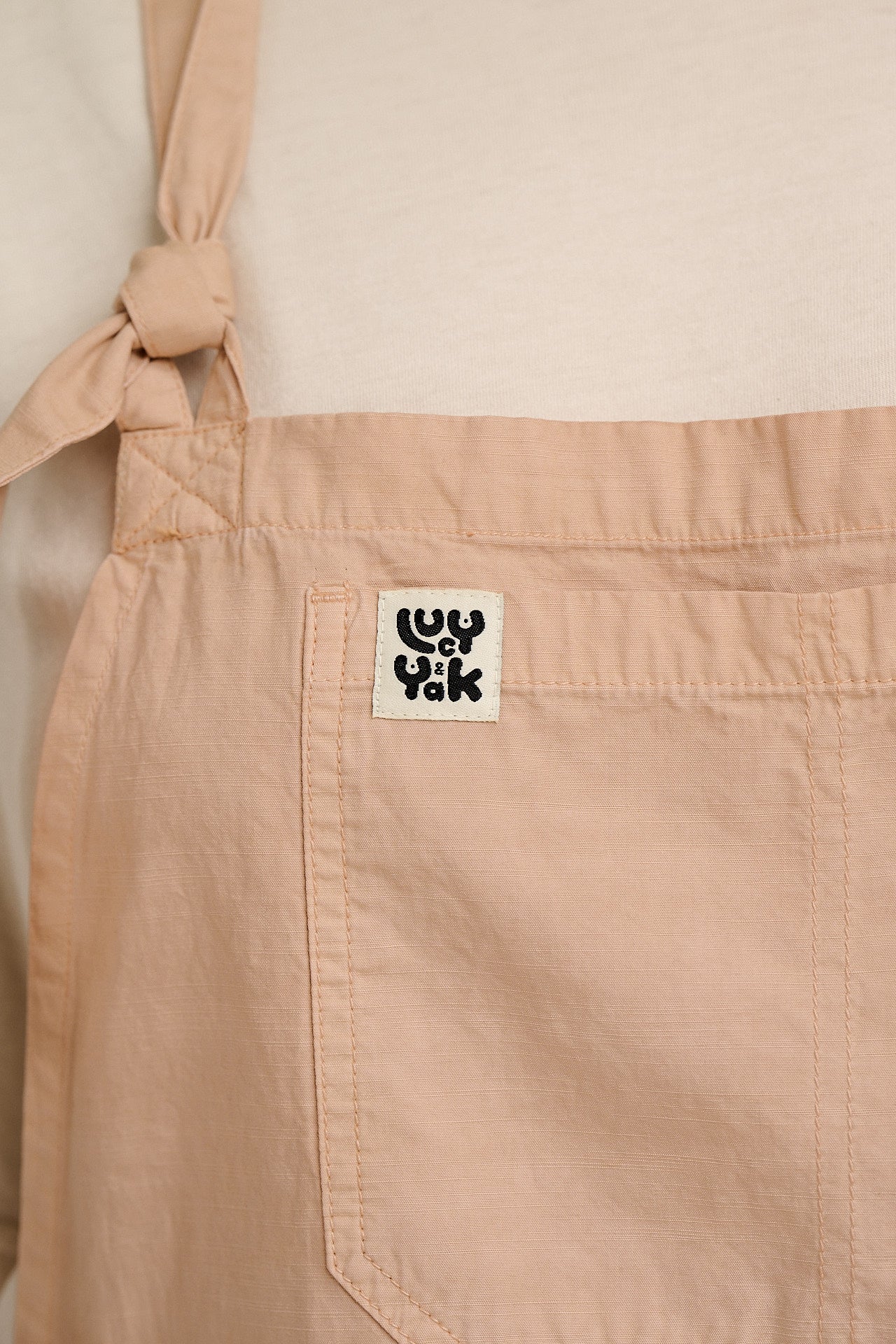 Colorado - Cotton Cargo Dungaree Shorts in Beige - Image 3