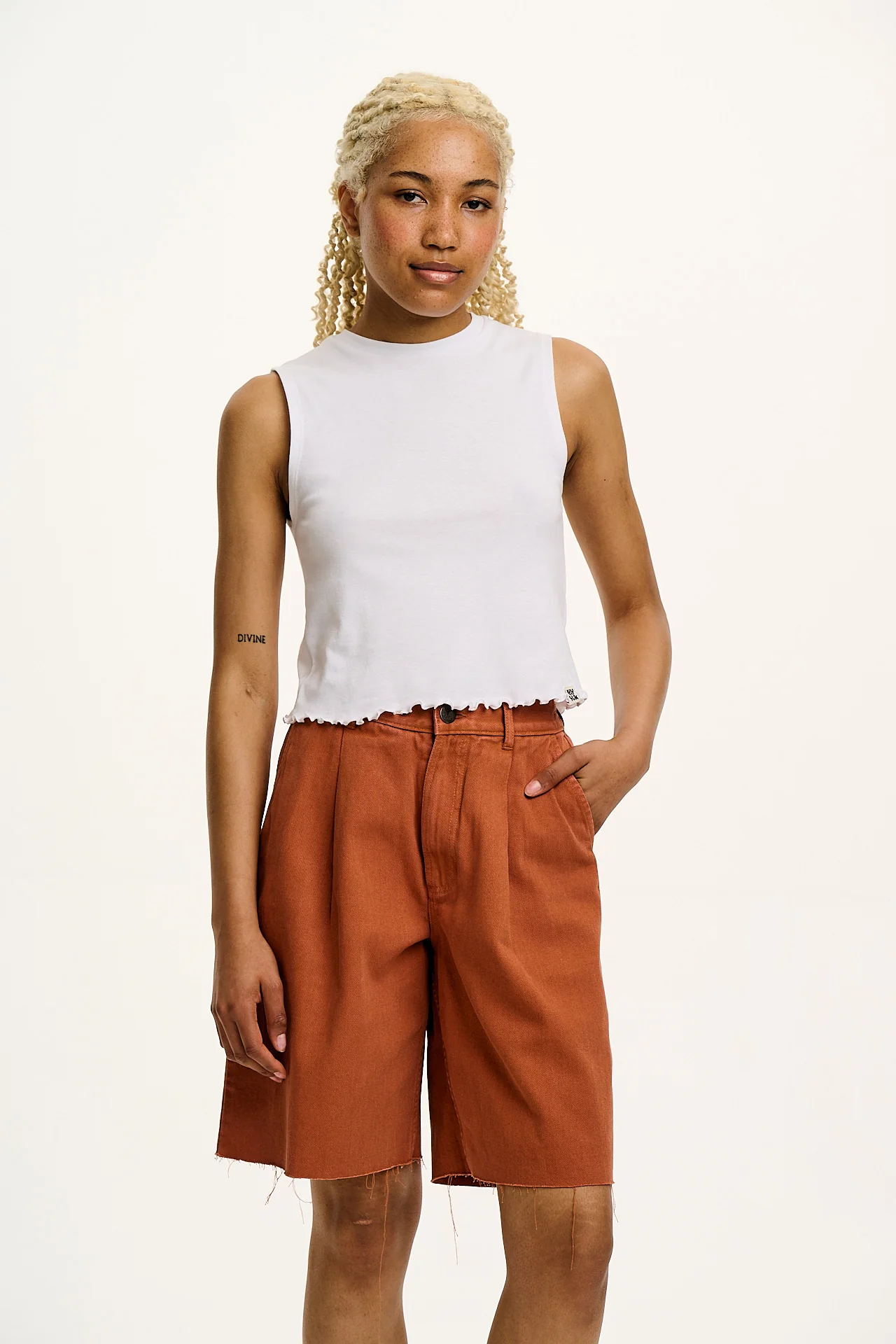 Etta - Image 8