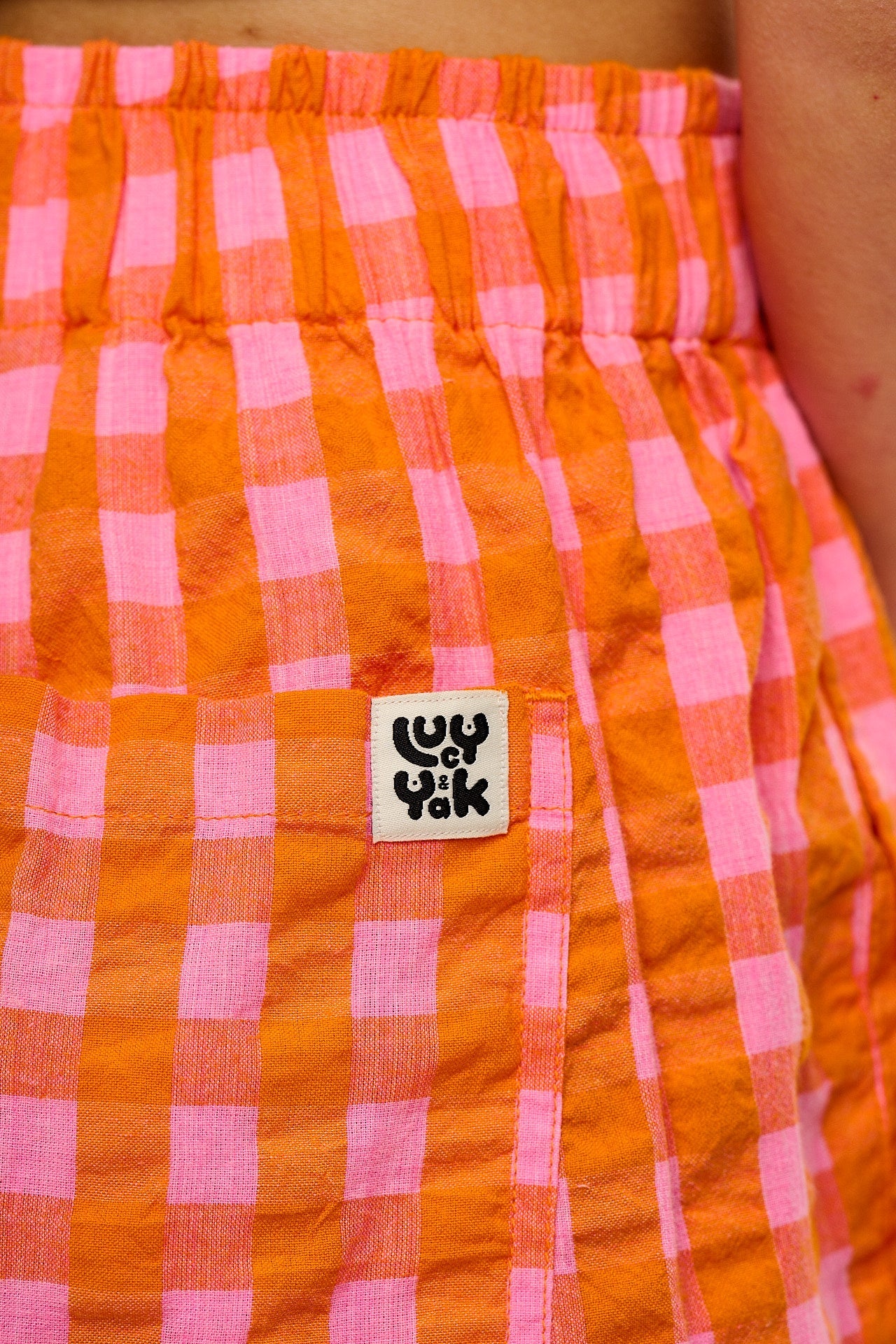 Jessie - Cotton Seersucker Shorts in Pink & Orange Gingham - Image 3