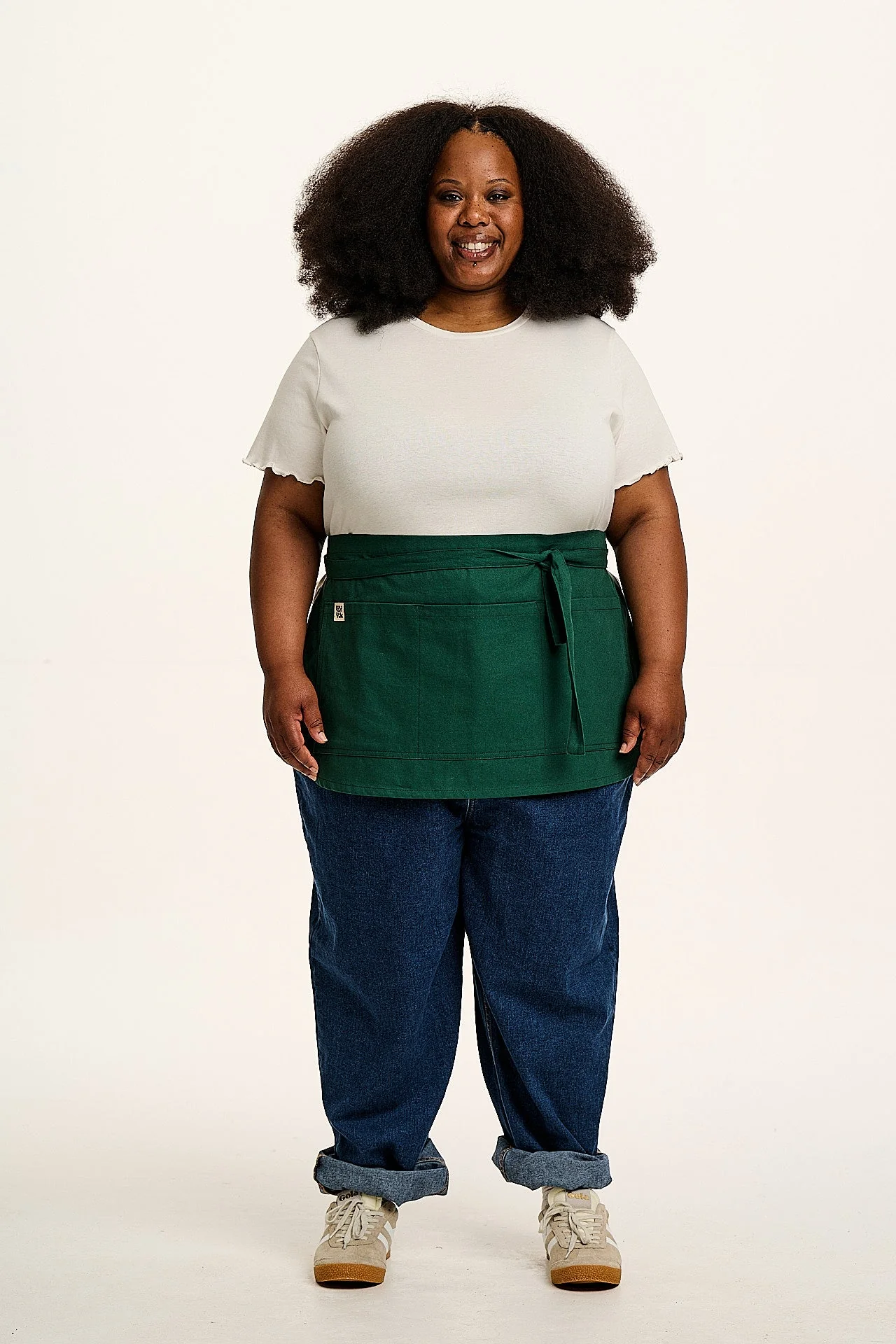 Millau - Midweight Cotton Waist Apron in Posy Green - Image 5