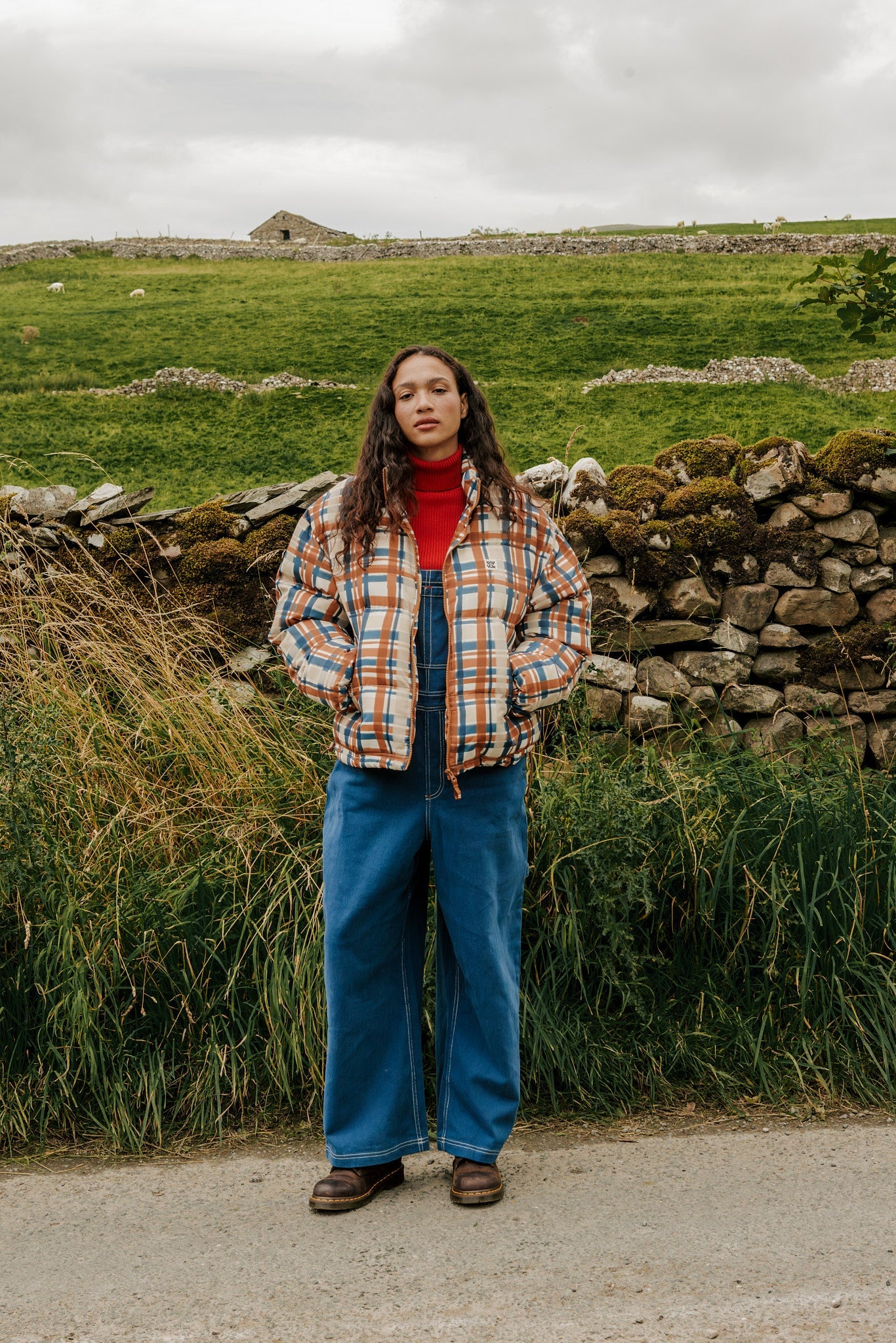 Paloma - Puffer Jacket in Brown Check - Image 4