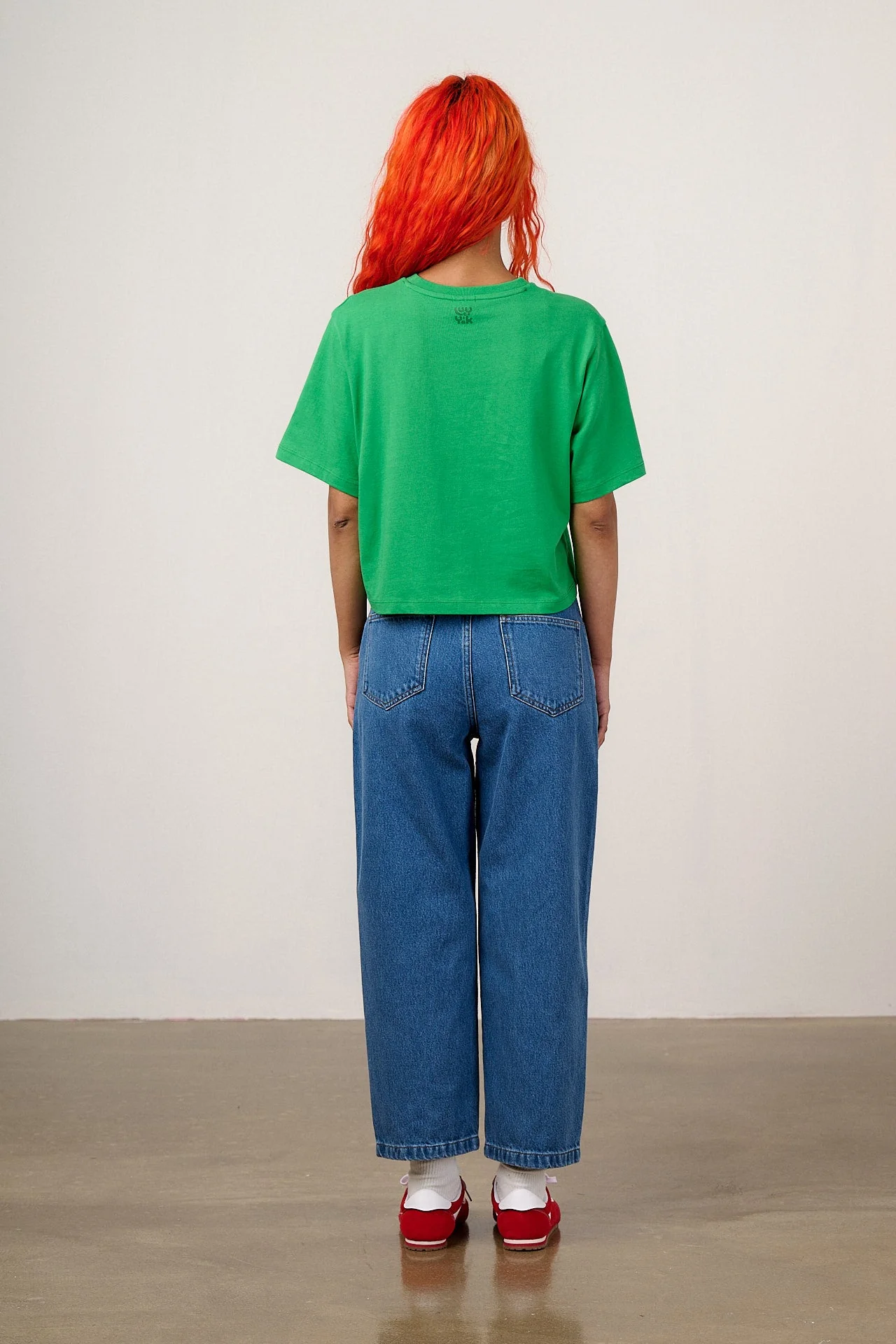 Zayla - Cropped Boxy T-Shirt in Kelly Green - Image 5
